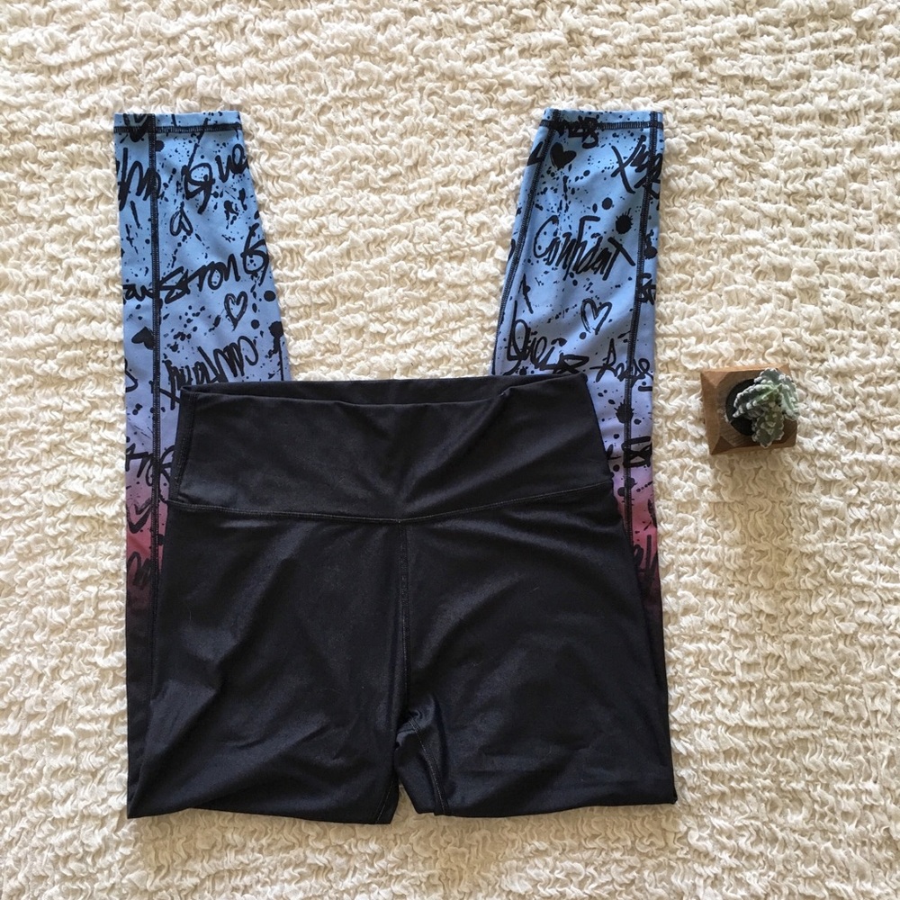 Demi Lovato Fabletics Leggings